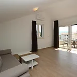 Apartment By The Sea Baska, Krk - 18845 Baška
