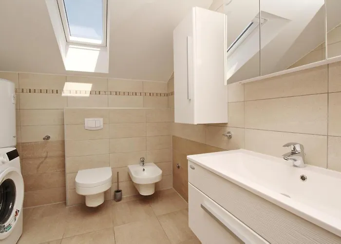 Appartamento By The Sea Baska, Krk - 18845